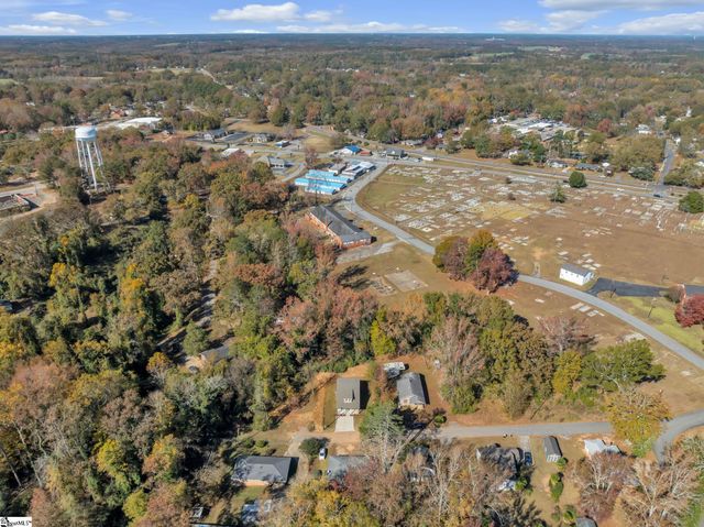 108 Oak Street, Belton, SC 29627