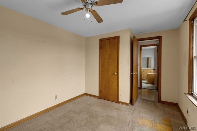 275 Mapleview Drive, Tonawanda, NY 14150