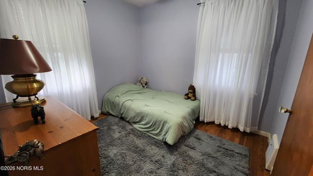 4037 Commonwealth Avenue, Toledo, OH 43612