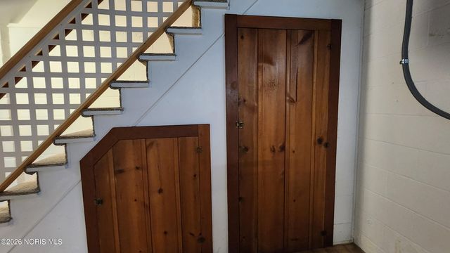 4037 Commonwealth Avenue, Toledo, OH 43612