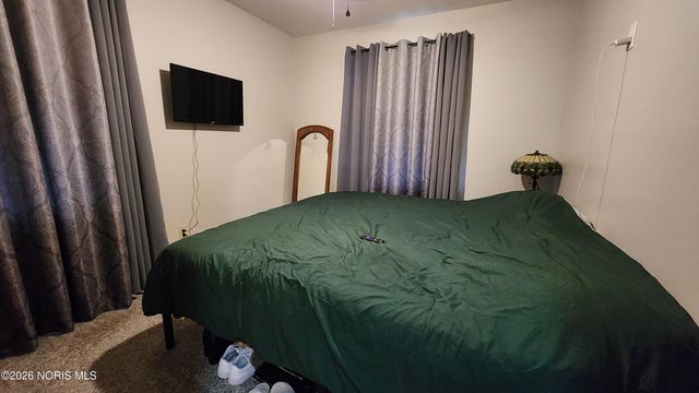 4037 Commonwealth Avenue, Toledo, OH 43612