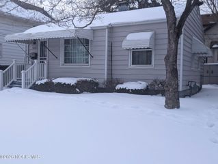 4037 Commonwealth Avenue, Toledo, OH 43612