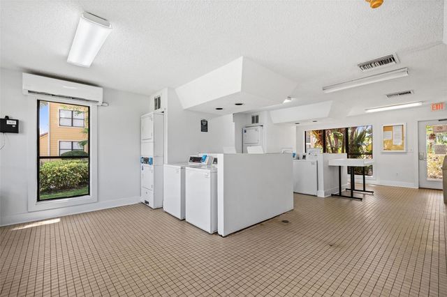 11901 4TH STREET N 5107, St Petersburg, FL 33716