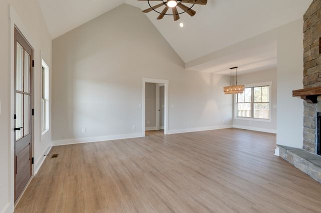 4945 Bill Baggett Rd, Cedar Hill, TN 37032
