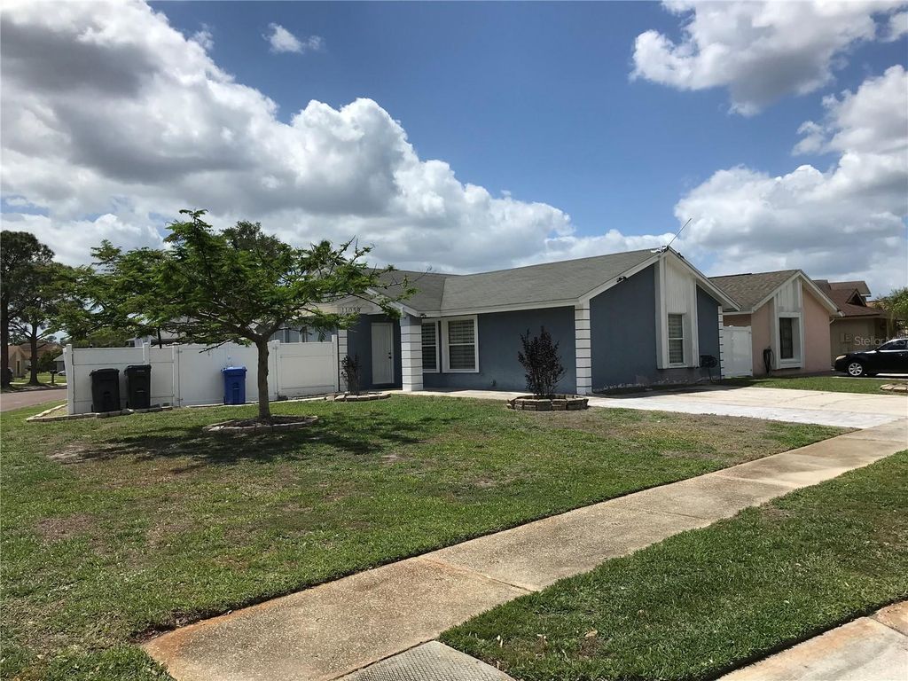 11059 SPRINGRIDGE DRIVE, Tampa, FL 33624