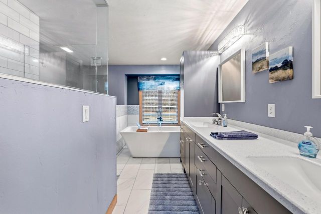 4175 Twilight COURT, Oshkosh, WI 54904