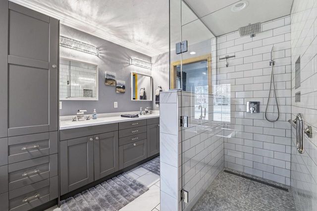 4175 Twilight COURT, Oshkosh, WI 54904