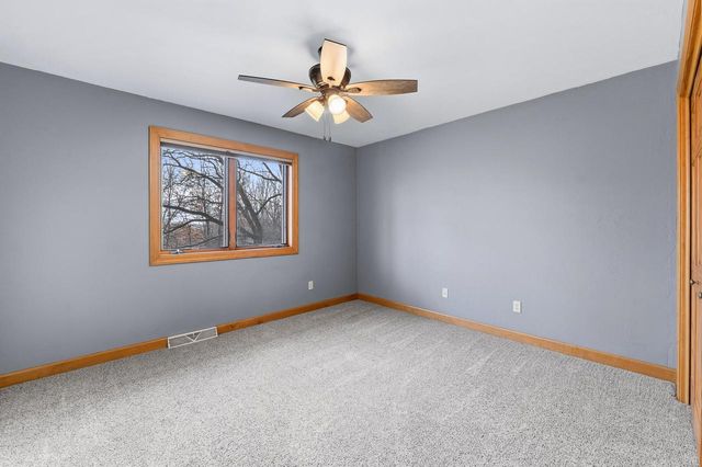 4175 Twilight COURT, Oshkosh, WI 54904