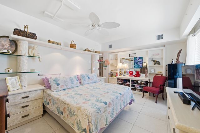 2680 NE 16th Street, Pompano Beach, FL 33062