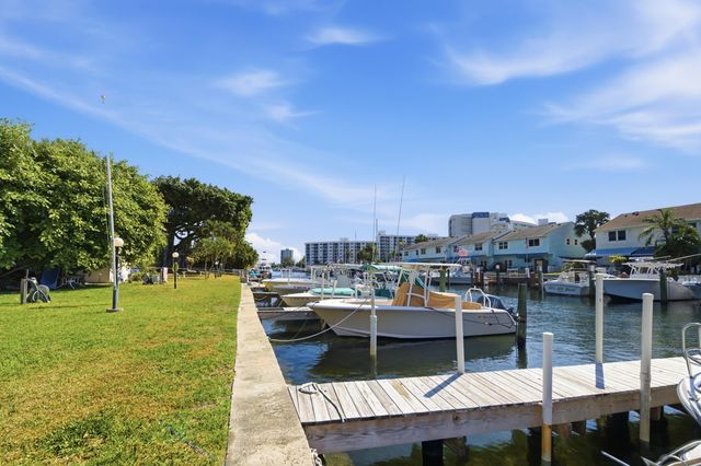 2680 NE 16th Street, Pompano Beach, FL 33062