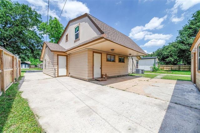 1309 Jefferson Street, Baytown, TX 77520