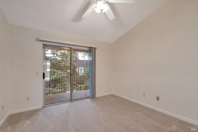 1239 Eardley Ave, Santa Rosa, CA 95401