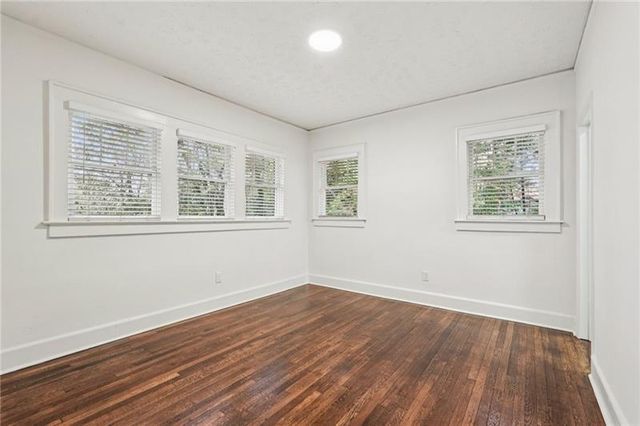 829 Rose SW Circle, Atlanta, GA 30310