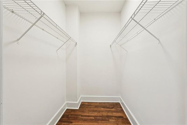 829 Rose SW Circle, Atlanta, GA 30310