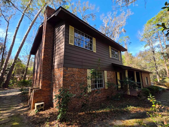 3429 Lakeshore Drive, Tallahassee, FL 32312