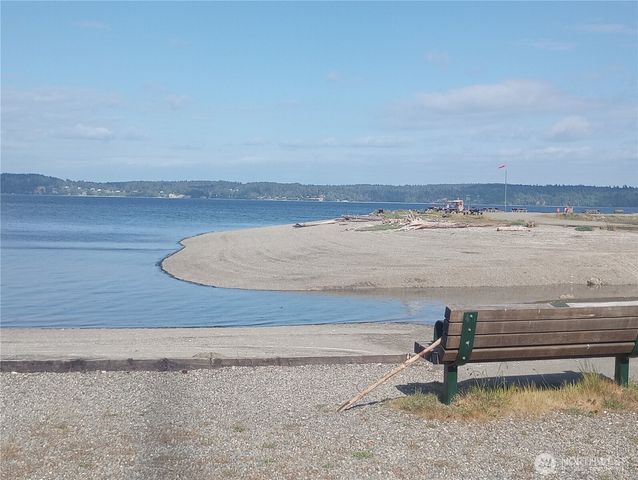 658 E Pitcairn Place, Shelton, WA 98584