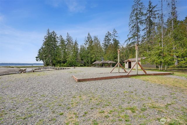 658 E Pitcairn Place, Shelton, WA 98584