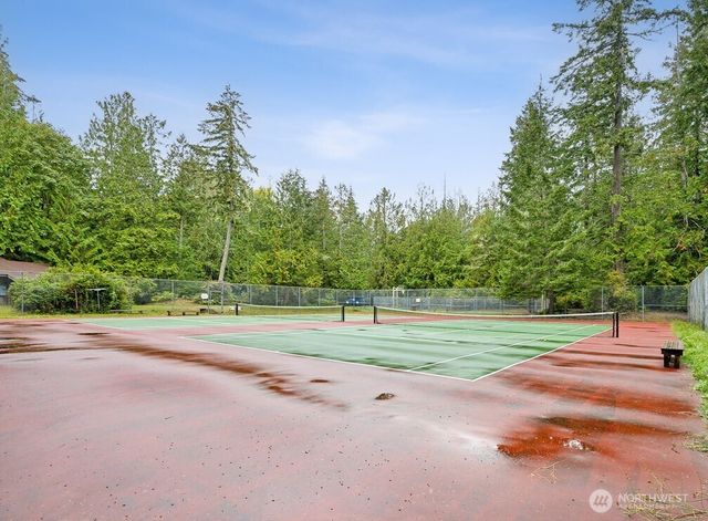658 E Pitcairn Place, Shelton, WA 98584