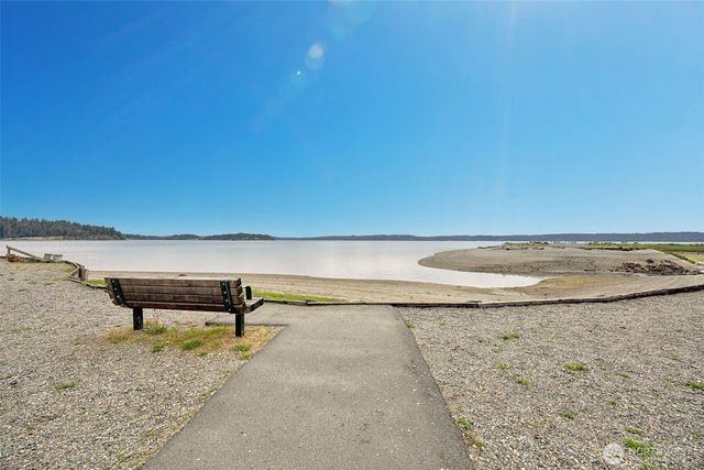 658 E Pitcairn Place, Shelton, WA 98584