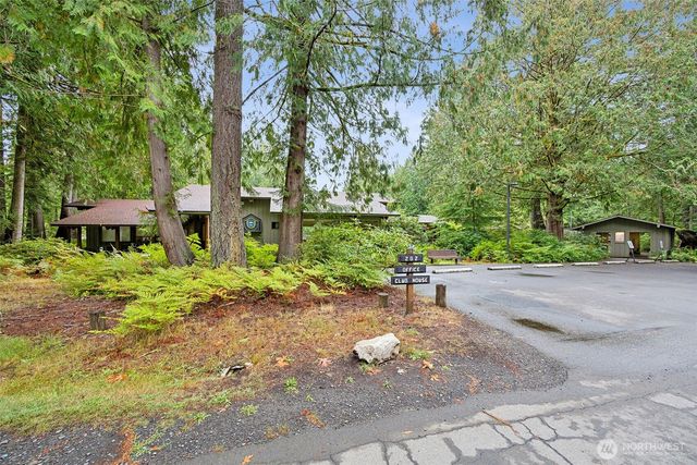 658 E Pitcairn Place, Shelton, WA 98584