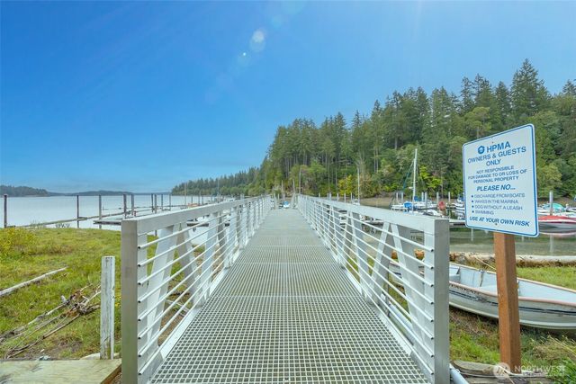 658 E Pitcairn Place, Shelton, WA 98584