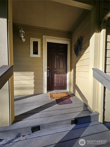 1121 E Old Ranch Rd, Allyn, WA 98524