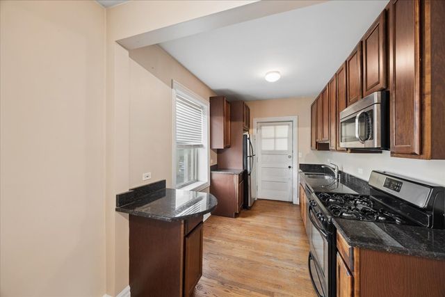 838 S Scoville Avenue 3, Oak Park, IL 60304