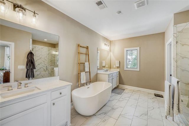 2381 Brissett Lane, Brookhaven, GA 30319