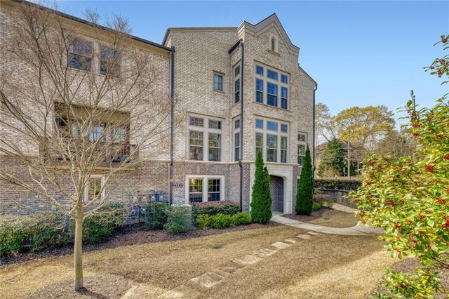 2381 Brissett Lane, Brookhaven, GA 30319