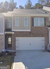 177 STANCHION Switcher Drive, Union City, GA 30291