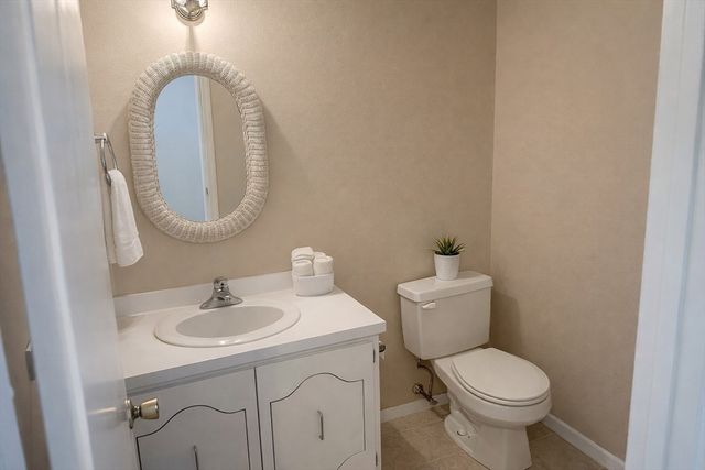 26 Laurelwood Dr 26, Stoughton, MA 02072