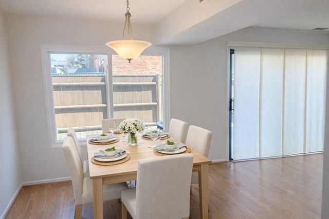 26 Laurelwood Dr 26, Stoughton, MA 02072