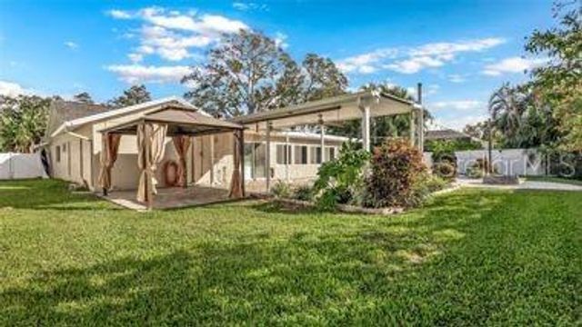 173 FOXCROFT DR E., Palm Harbor, FL 34683