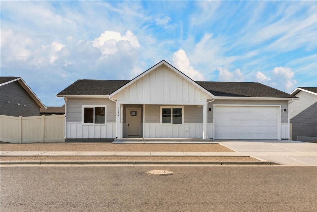 7054 Copper Bend Boulevard, Billings, MT 59106 photo 1