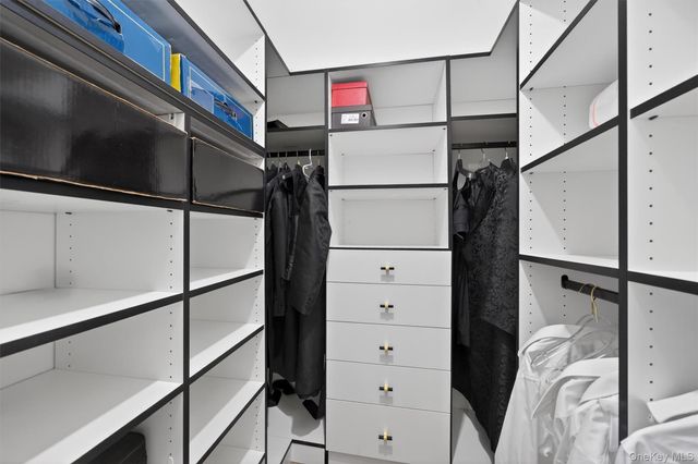 10 Lemberg Court 401, Monroe, NY 10950