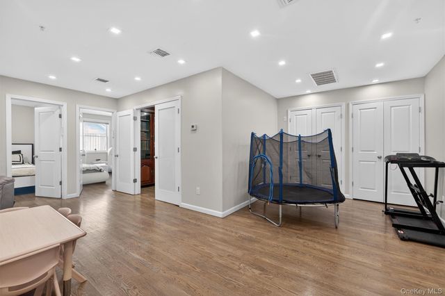 10 Lemberg Court 401, Monroe, NY 10950