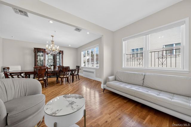 10 Lemberg Court 401, Monroe, NY 10950