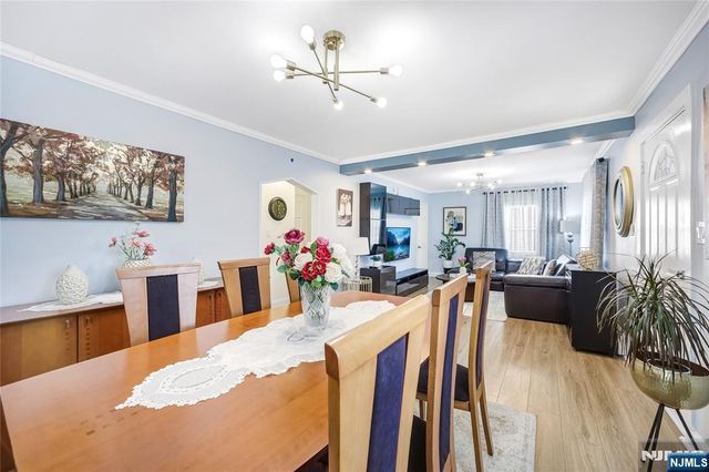 38 Henry Street, Elmwood Park, NJ 07407