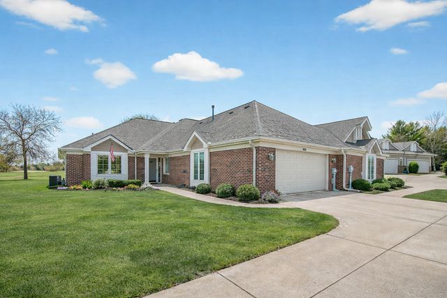 8810 Pointe Vista Drive, Victoria, MN 55386