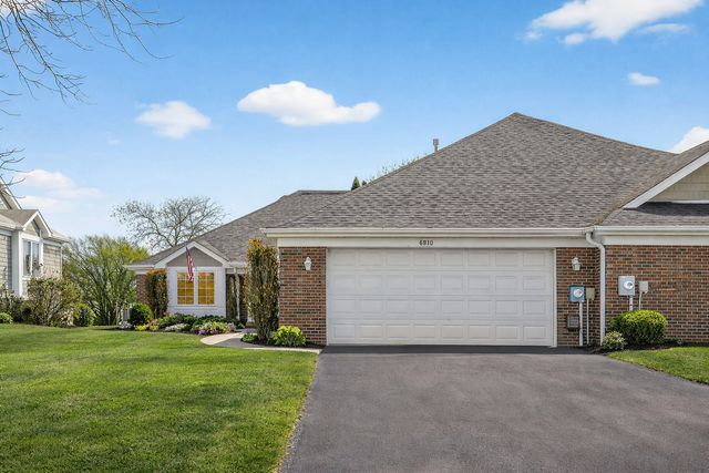 8810 Pointe Vista Drive, Victoria, MN 55386
