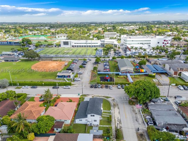 3200 SW 88th Pl, Miami, FL 33165
