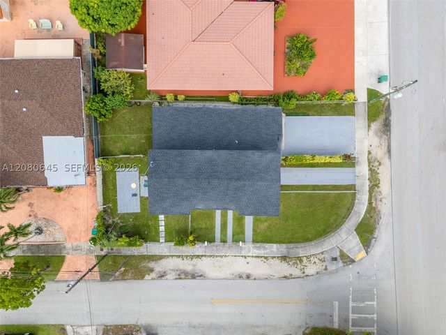 3200 SW 88th Pl, Miami, FL 33165