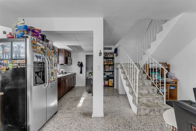 3200 SW 88th Pl, Miami, FL 33165