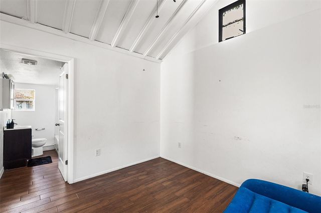 122 S GARFIELD AVENUE, Deland, FL 32724