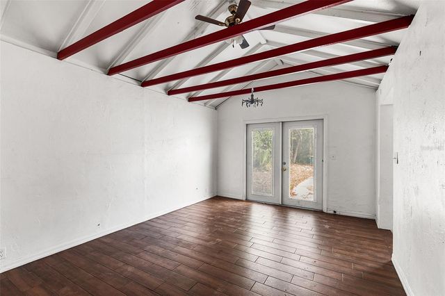 122 S GARFIELD AVENUE, Deland, FL 32724