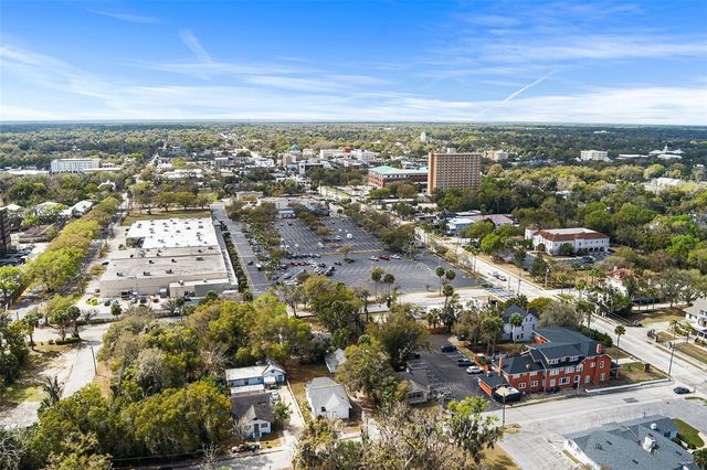 122 S GARFIELD AVENUE, Deland, FL 32724