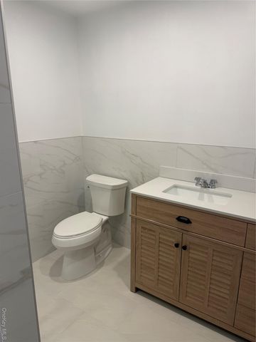 21 Continental Place, Glen Cove, NY 11542