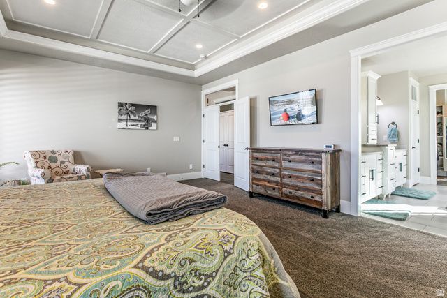 977 S PARKWAY, North Salt Lake, UT 84054