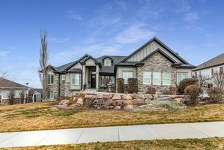 977 S PARKWAY, North Salt Lake, UT 84054