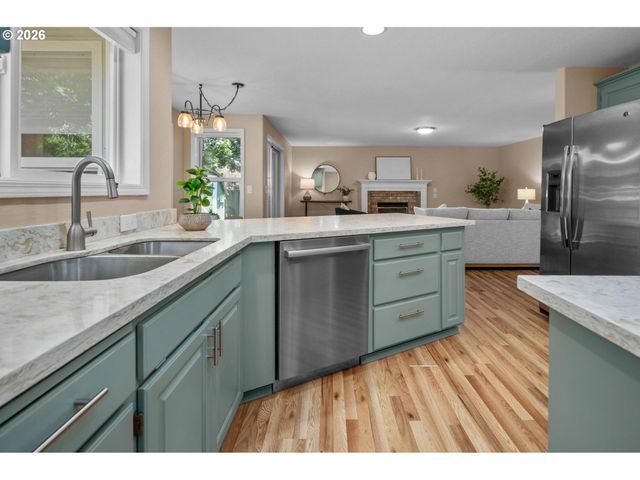 16550 Sw WATERLEAF St, Beaverton, OR 97006